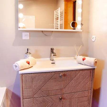 La Romantique Des Chatons 米尼赞海滩